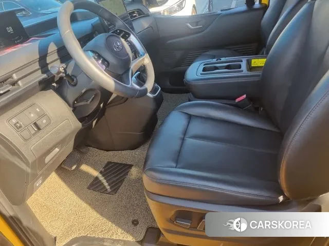 Hyundai Staria id 3371018 из Кореи 8