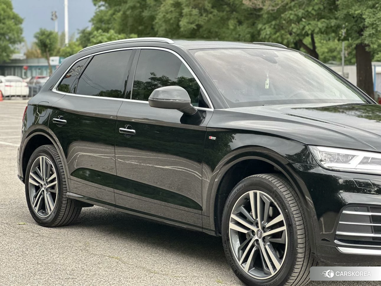 Audi Q5L id 4441311 из Китая 8