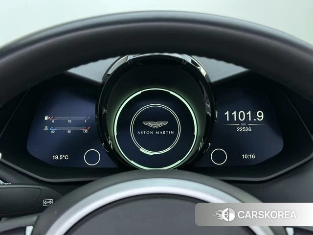 Aston Martin Vantage id 4238837 из Китая 8