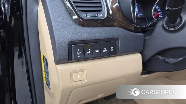 Kia The New Carnival id 3418146 из Кореи 8