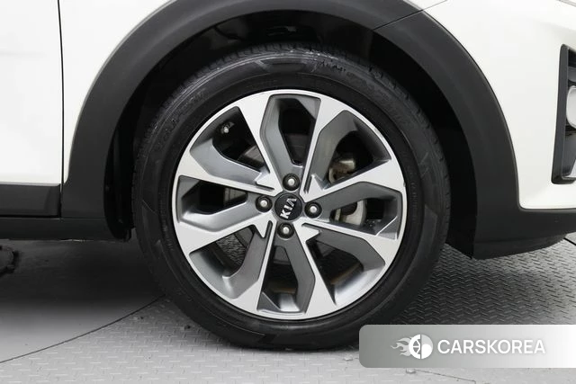 Kia Stonic id 4873499 из Кореи 7