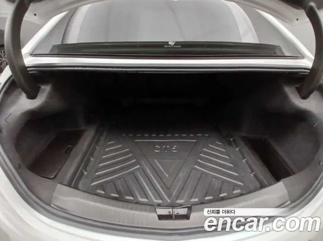 Cadillac CT5 id 2874887 из Кореи 8