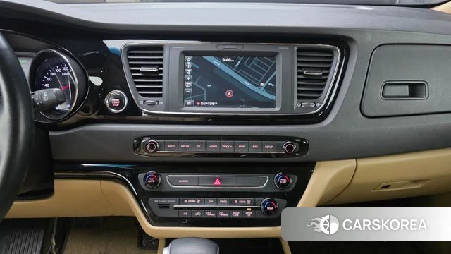 Kia The New Carnival id 3828531 из Кореи 8