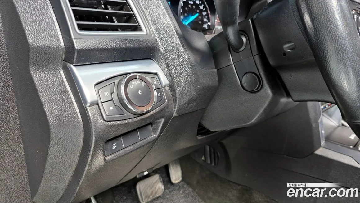 Ford Explorer id 2093728 из Кореи 8