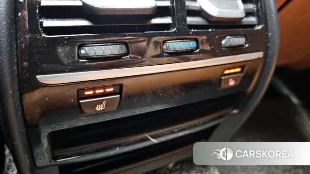 BMW 5 Series (G30) id 3357356 из Кореи 8