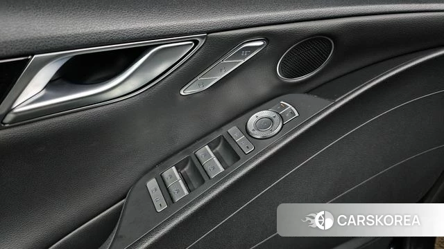 Genesis G80 (RG3) id 4507901 из Кореи 8