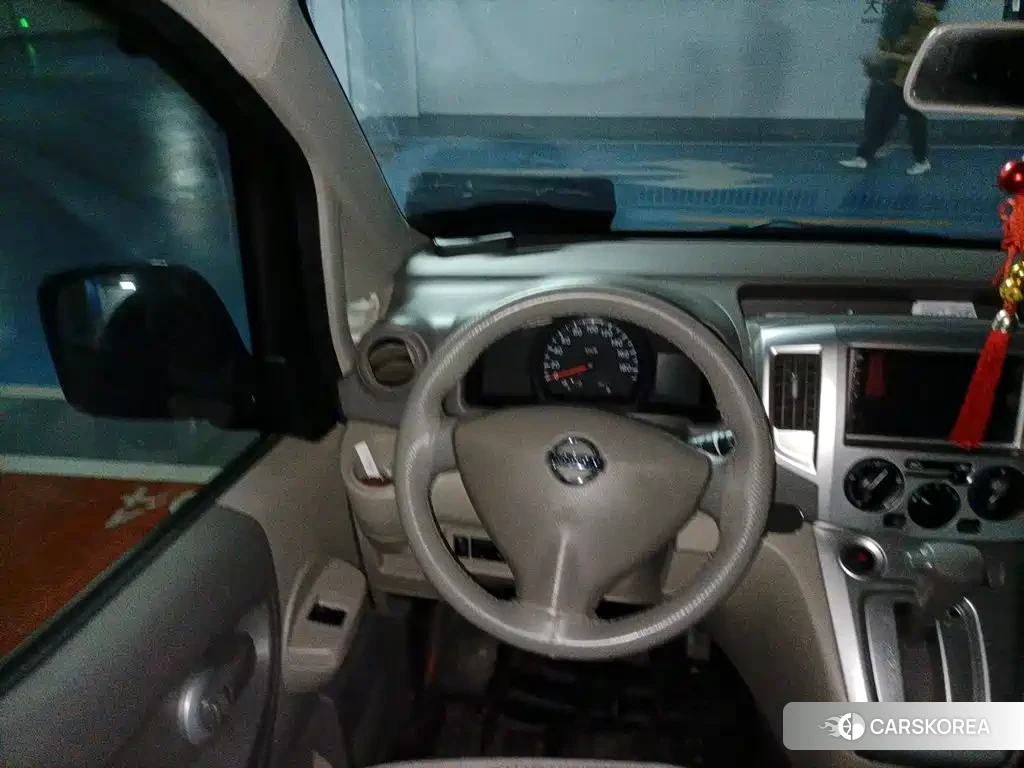 Nissan NV200 id 4617107 из Китая 8