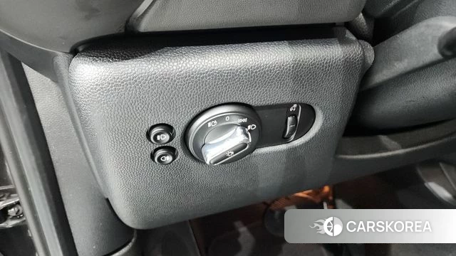 Mini Cooper id 4429915 из Кореи 8
