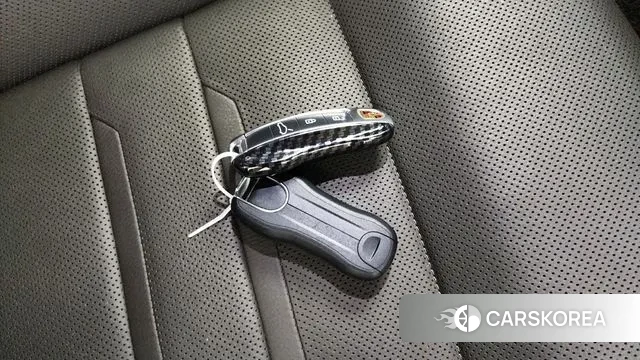 Porsche Panamera (971) id 3577635 из Кореи 8