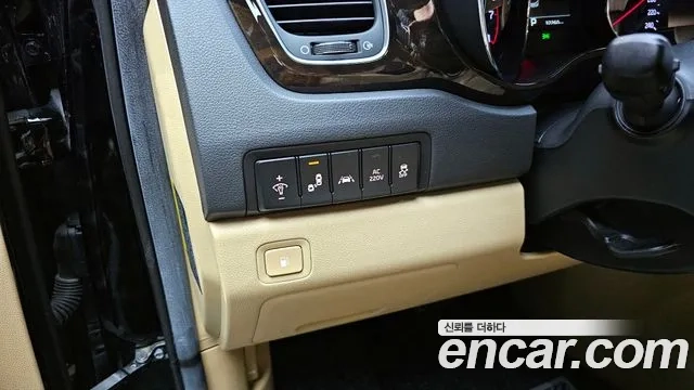 Kia The New Carnival id 2860614 из Кореи 8