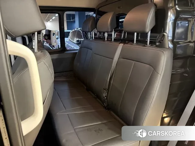 Hyundai Staria id 3538759 из Кореи 8