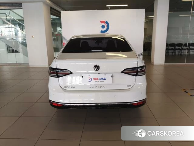 Volkswagen Lavida id 4257899 из Китая 8