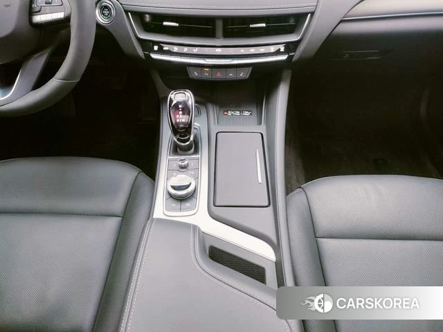 Cadillac CT5 id 3857877 из Китая 8