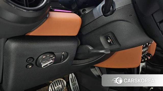 Mini Cooper S id 4388267 из Кореи 8