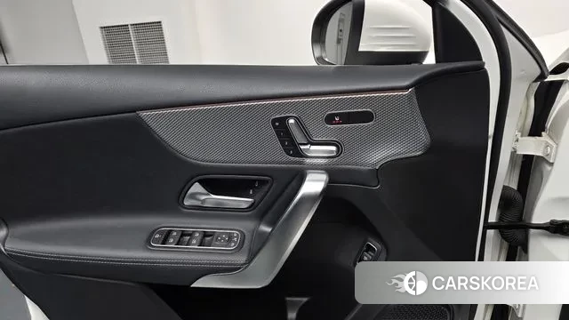 Mercedes-Benz A-Class W177 id 3433536 из Кореи 8