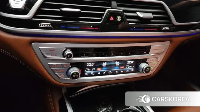 BMW 7 Series (G11) id 3208190 из Кореи 8