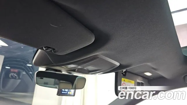 Porsche Taycan id 2817109 из Кореи 8