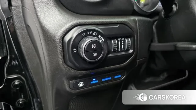 Jeep Wrangler (JL) id 3717092 из Кореи 8