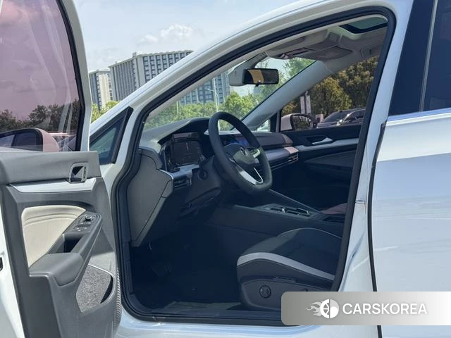 Volkswagen Golf id 4273092 из Китая 8