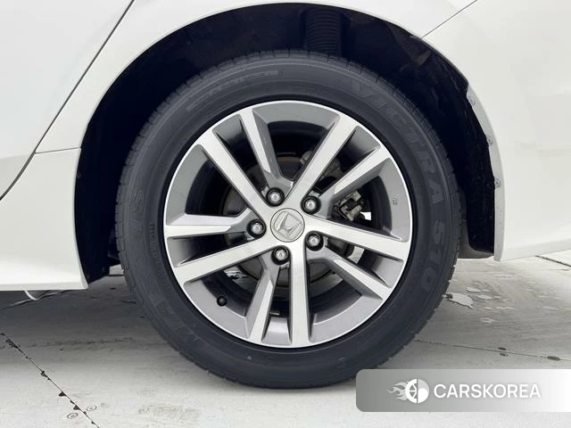 Honda Civic id 4257450 из Китая 8