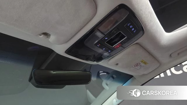 Hyundai Staria id 4018001 из Кореи 8