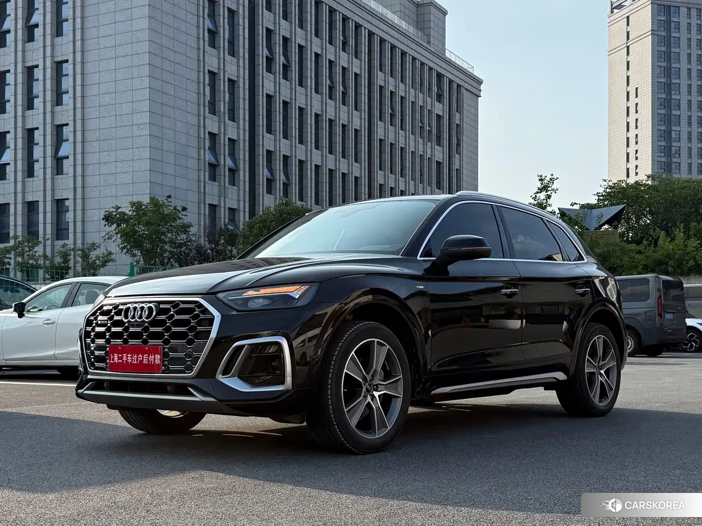 Audi Q5L id 4622778 из Китая 9