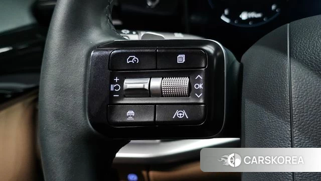 Hyundai Grandeur (GN7) id 4928615 из Кореи 8