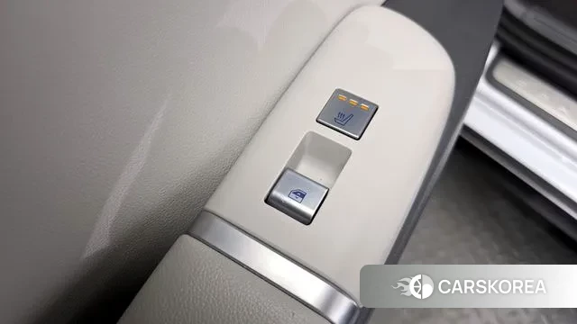 Hyundai Grandeur (GN7) id 3472427 из Кореи 8