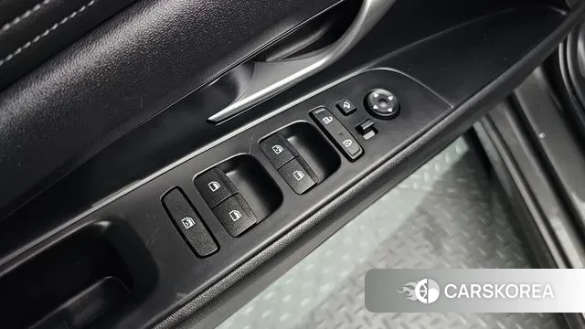 Hyundai Avante Hybrid (CN7) id 3037933 из Кореи 8