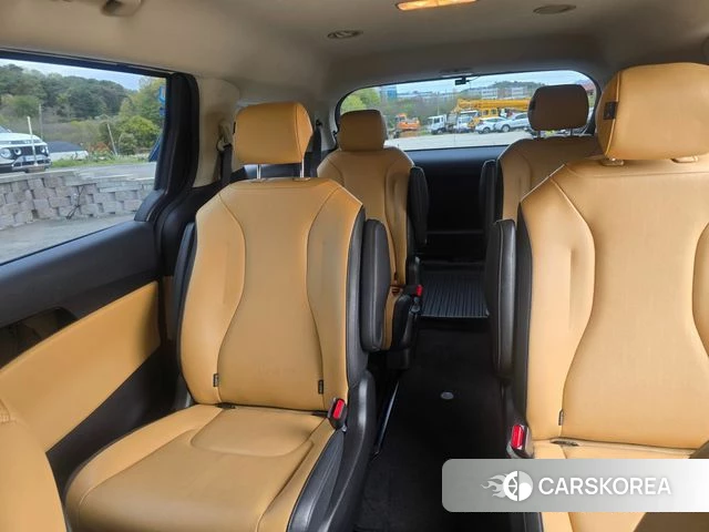 Kia Carnival 4th generation id 3936167 из Кореи 8