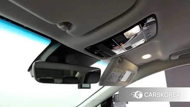 Hyundai Grandeur (GN7) id 3674999 из Кореи 8