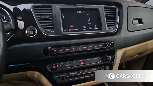 Kia The New Carnival id 3444480 из Кореи 8