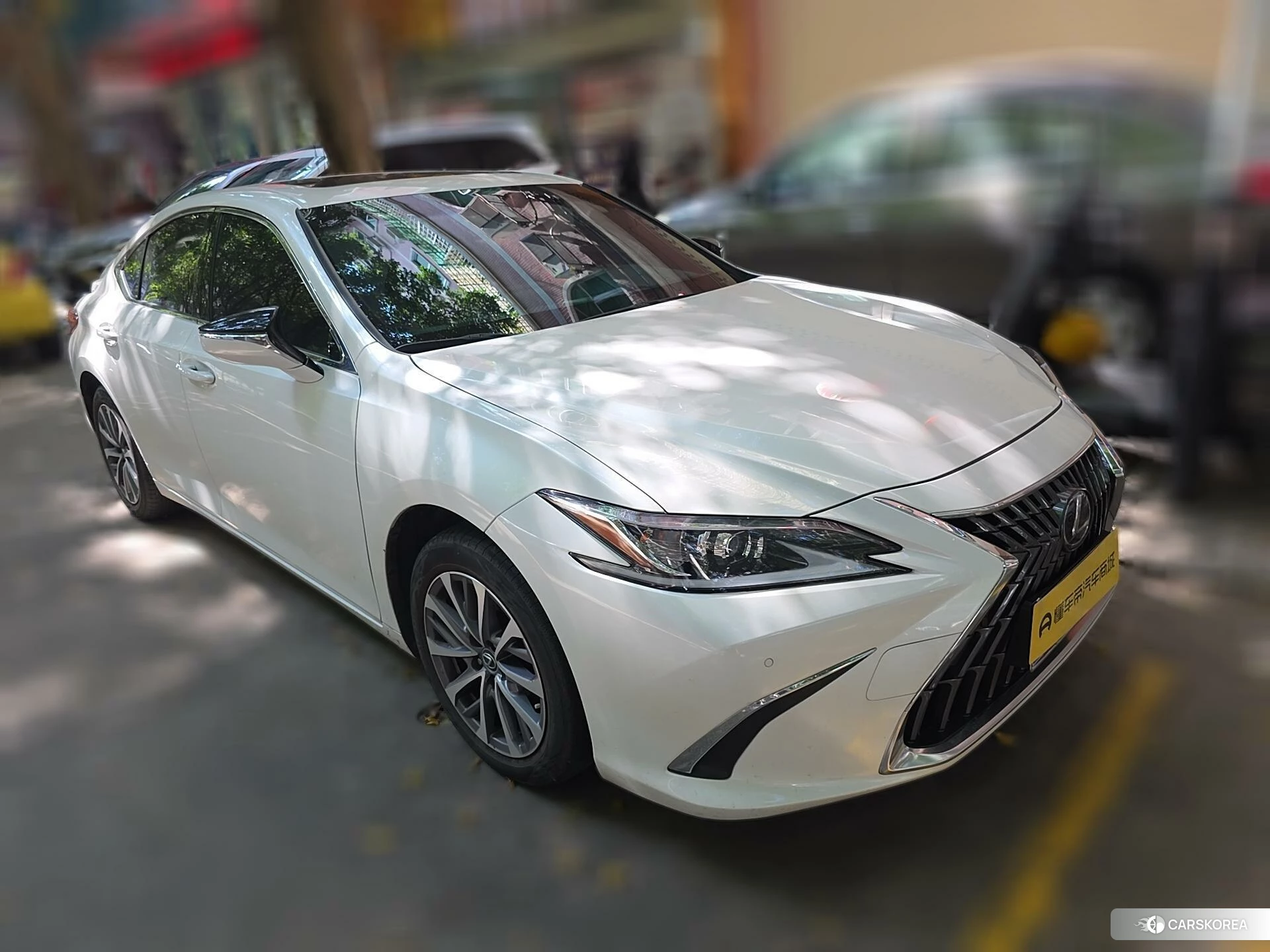 Lexus ES id 4487434 из Китая 8