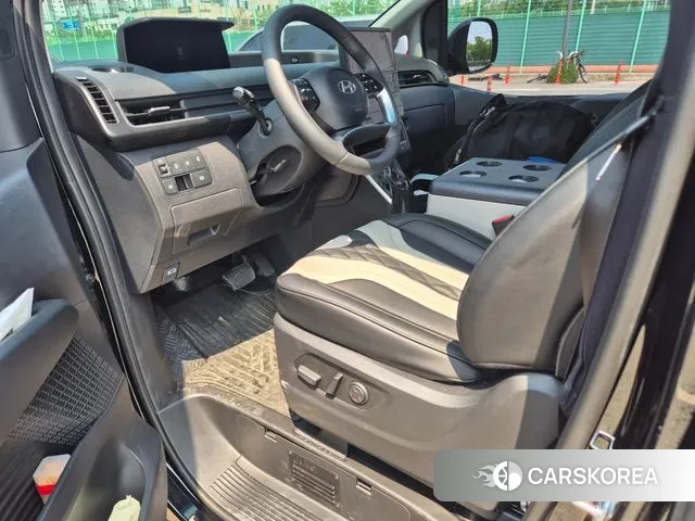 Hyundai Staria id 3769640 из Кореи 8