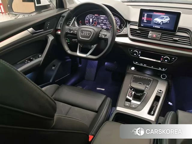 Audi Q5L id 4254412 из Китая 8