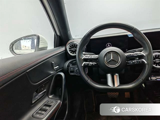 Mercedes-Benz Class A id 4380466 из Китая 8