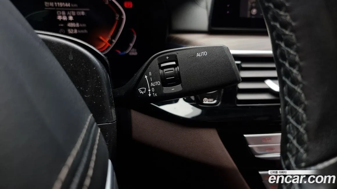 BMW 5 Series (G30) id 2174916 из Кореи 8