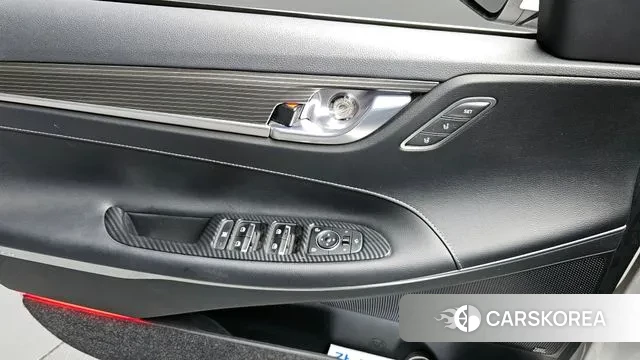 Hyundai Grandeur IG id 3682264 из Кореи 8