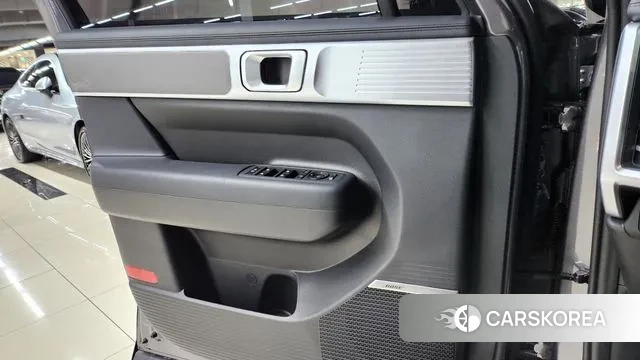 Hyundai Santa Fe (MX5) id 3294256 из Кореи 8