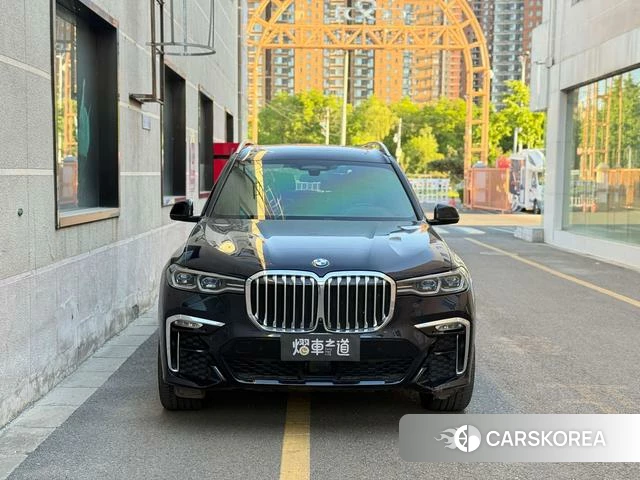 BMW X7 id 4253506 из Китая 8