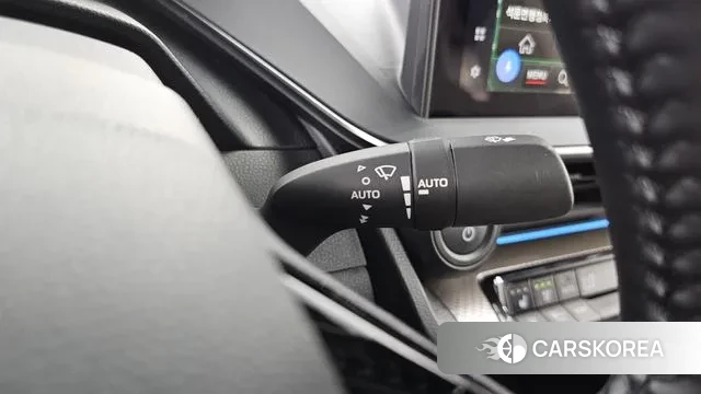 Toyota Prius 5th Generation id 3036428 из Кореи 8