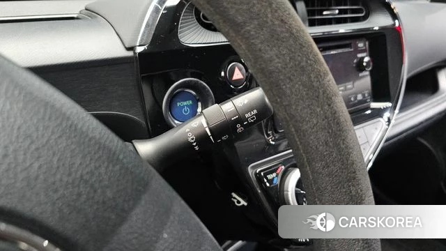Toyota Prius C id 4491121 из Кореи 8