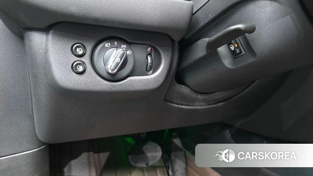 Mini Cooper Clubman id 4194357 из Кореи 8