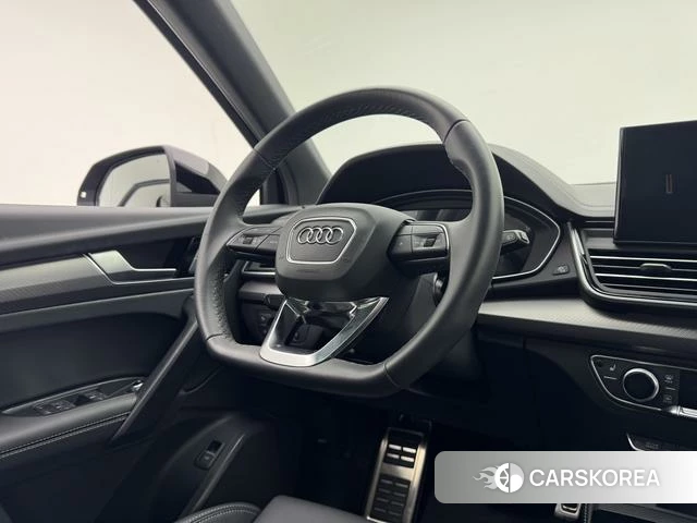 Audi Q5L id 4257822 из Китая 8