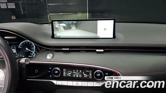 Genesis GV70 id 2868838 из Кореи 8