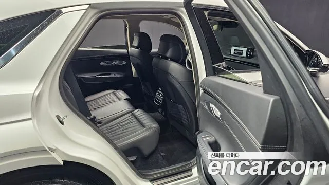 Genesis GV70 id 2650076 из Кореи 8