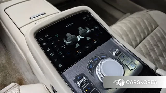 Genesis G90 (RS4) id 3247060 из Кореи 8