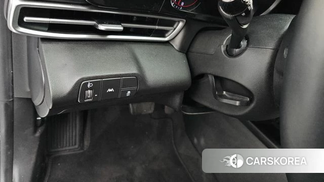 Hyundai Avante (CN7) id 3892810 из Кореи 8