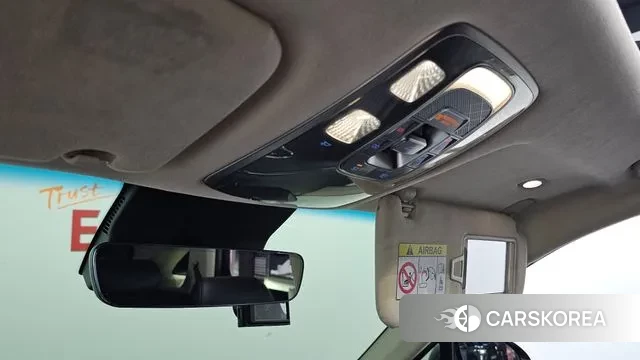 Genesis GV70 id 3028335 из Кореи 8