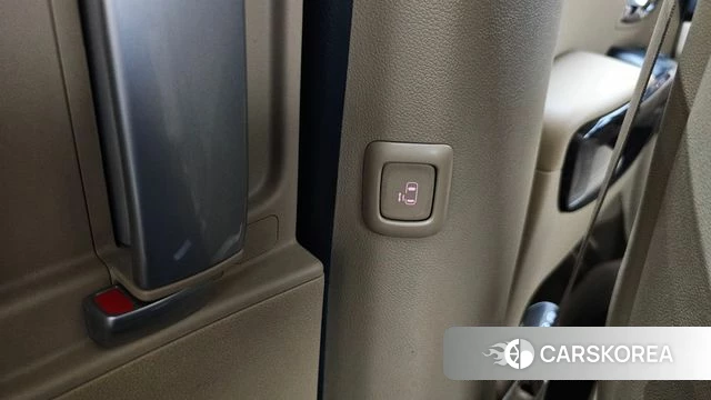 Kia The New Carnival id 4551729 из Кореи 8